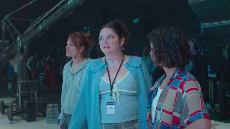 Too Much (2025) Season 1 (2)