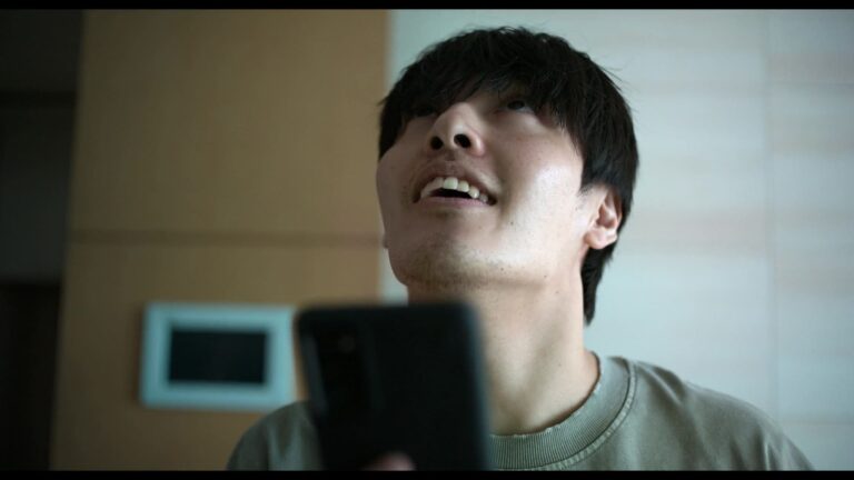 Wall to Wall (2025) 2